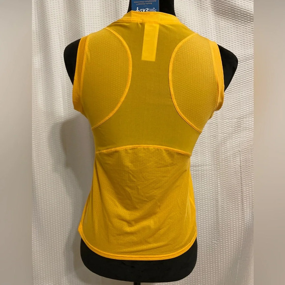 Brooks Saffron Atmosphere Sleeveless Top Size XS NWT. - Picture 4 of 7